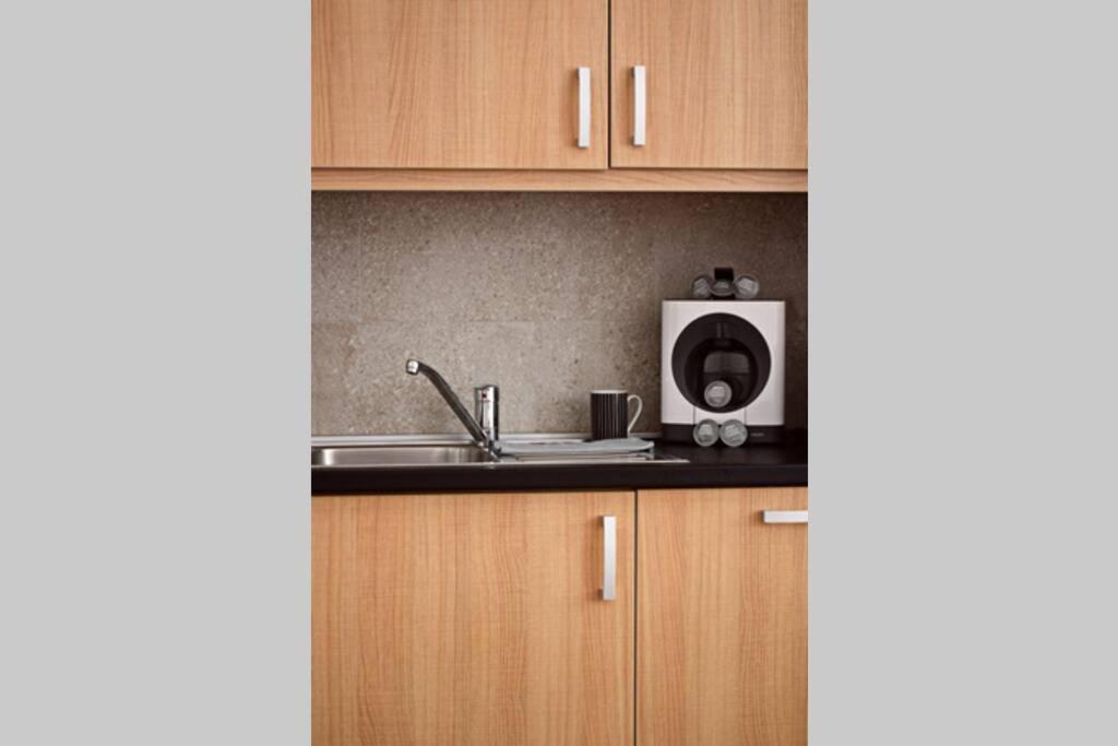 Central Budapest Apartment In Historical Building With Free Private Parking Luaran gambar